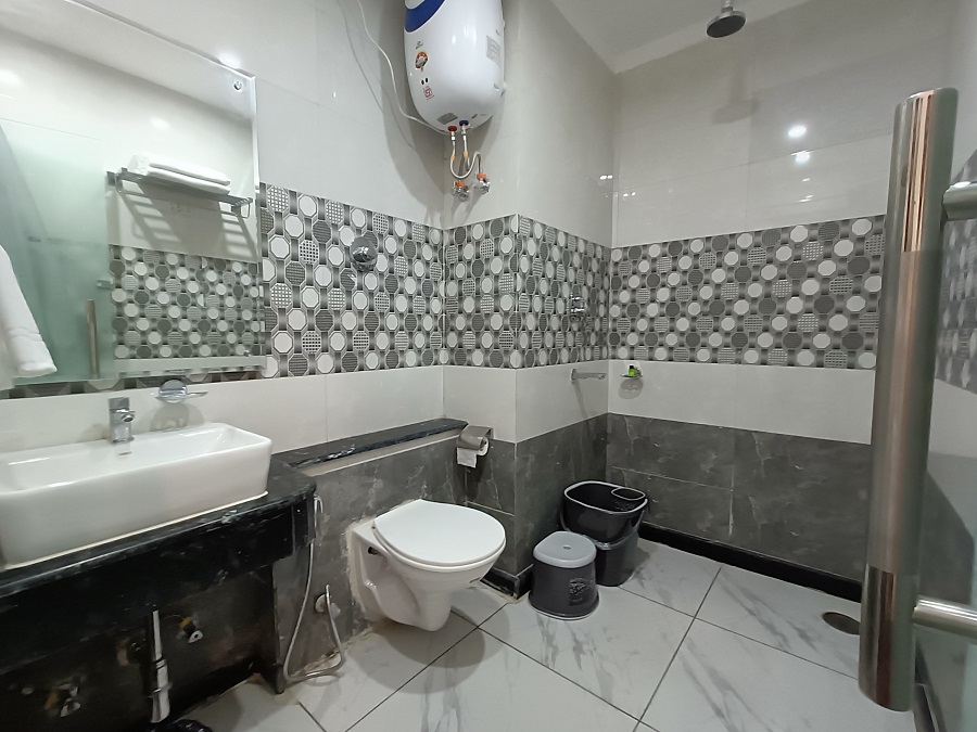 executive_room_washroom