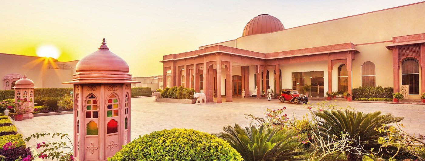 orchha-palace